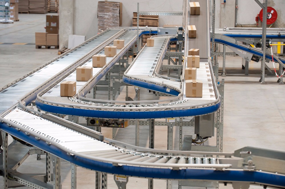 Conveyor Systems: Enhancing Efficiency with Safety and Maintenance